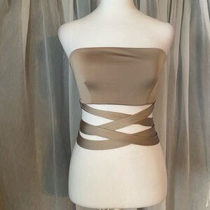 Meek size small crop top